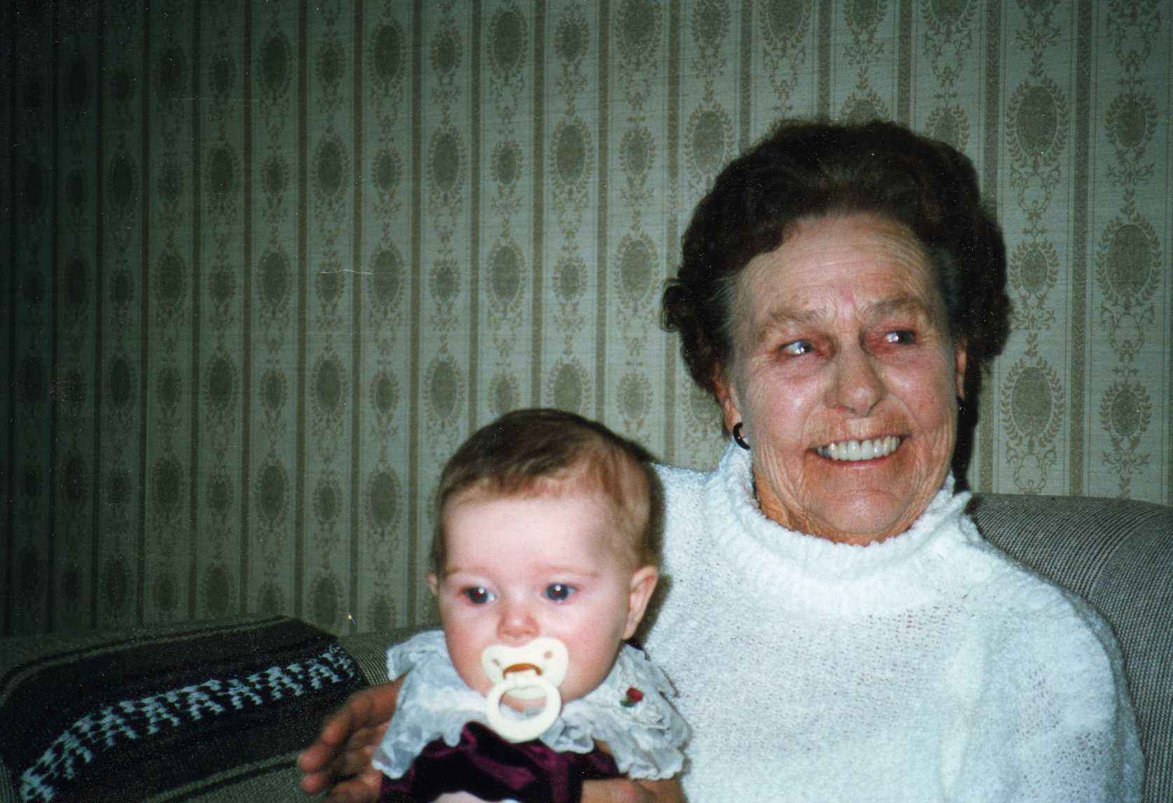 Image 100